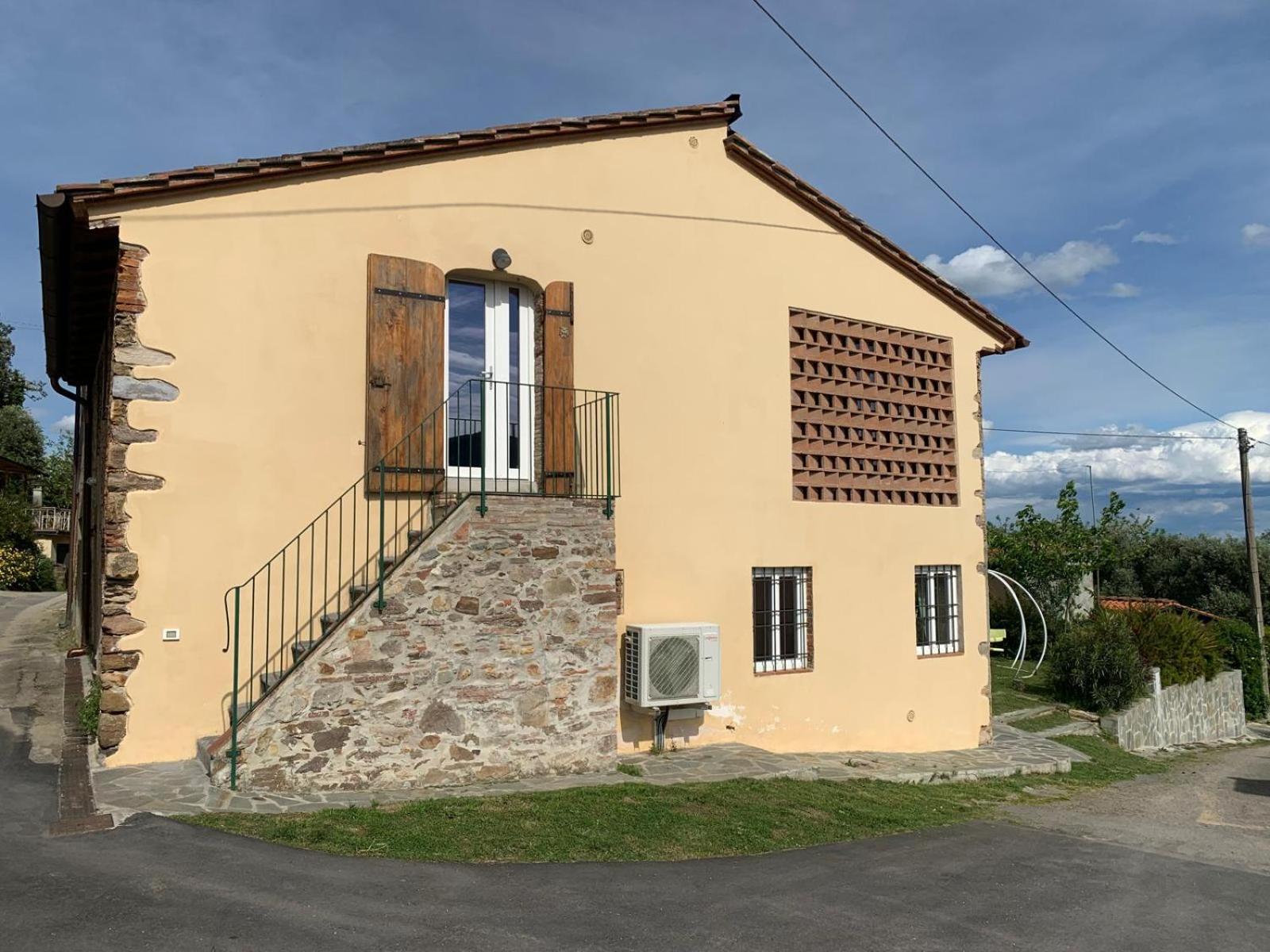 Villa La Capanna Di Arturo Piano Terra Capannori Exterior foto